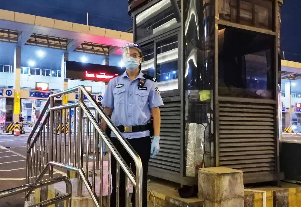 东莞南深圳皇岗口岸预约车接送